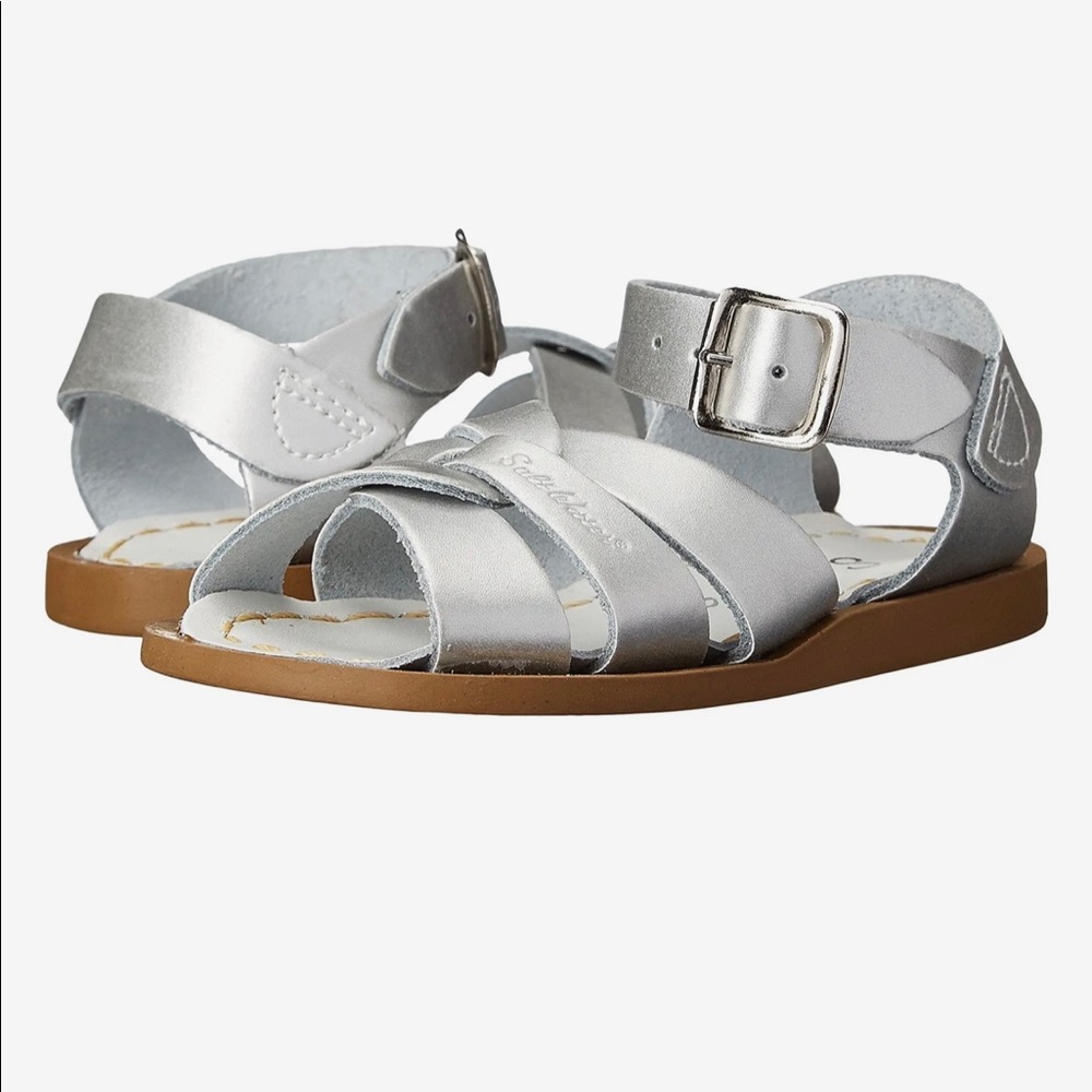 Salt water by hoy sandal